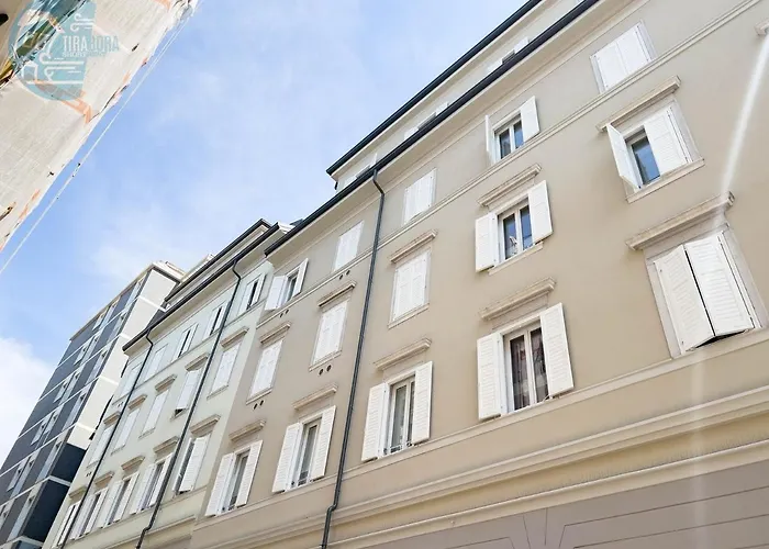 Slataper 19 Tirabora Short Rent