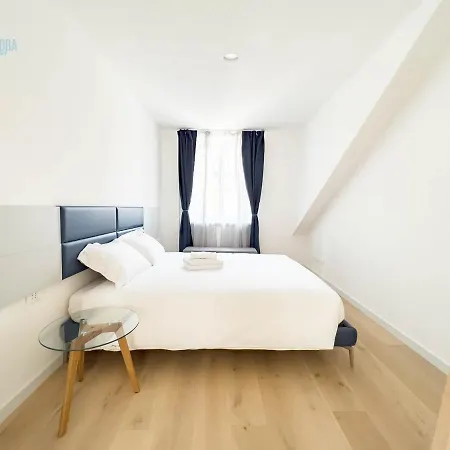 Slataper 19 Tirabora Short Rent Apartment Trieste Exterior photo