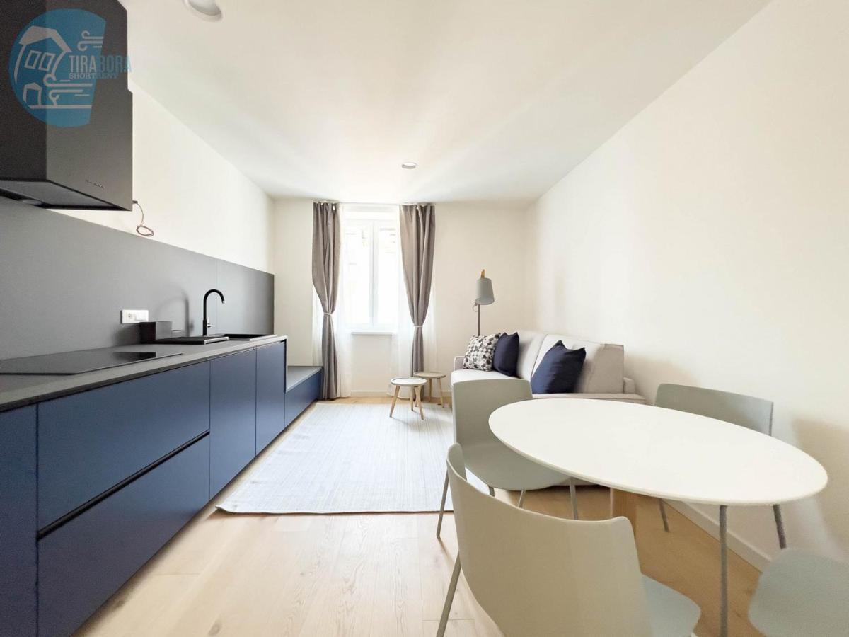 Slataper 19 Tirabora Short Rent Apartment Trieste