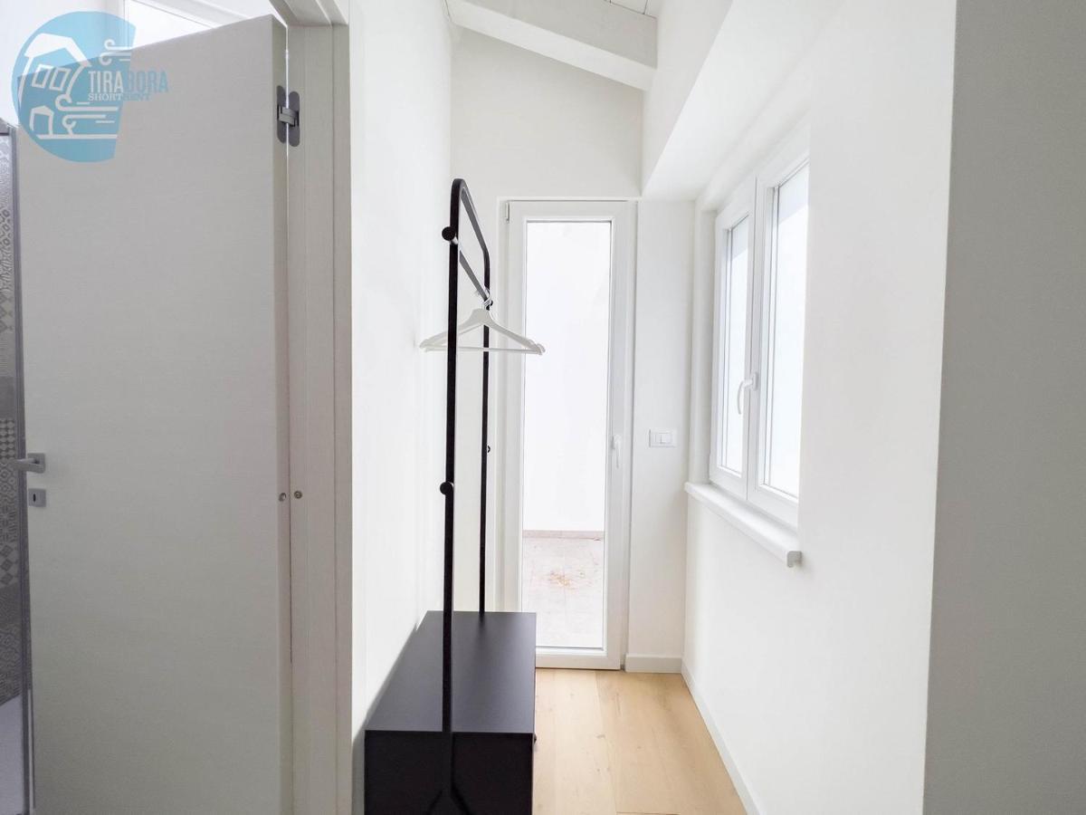 Slataper 19 Tirabora Short Rent *